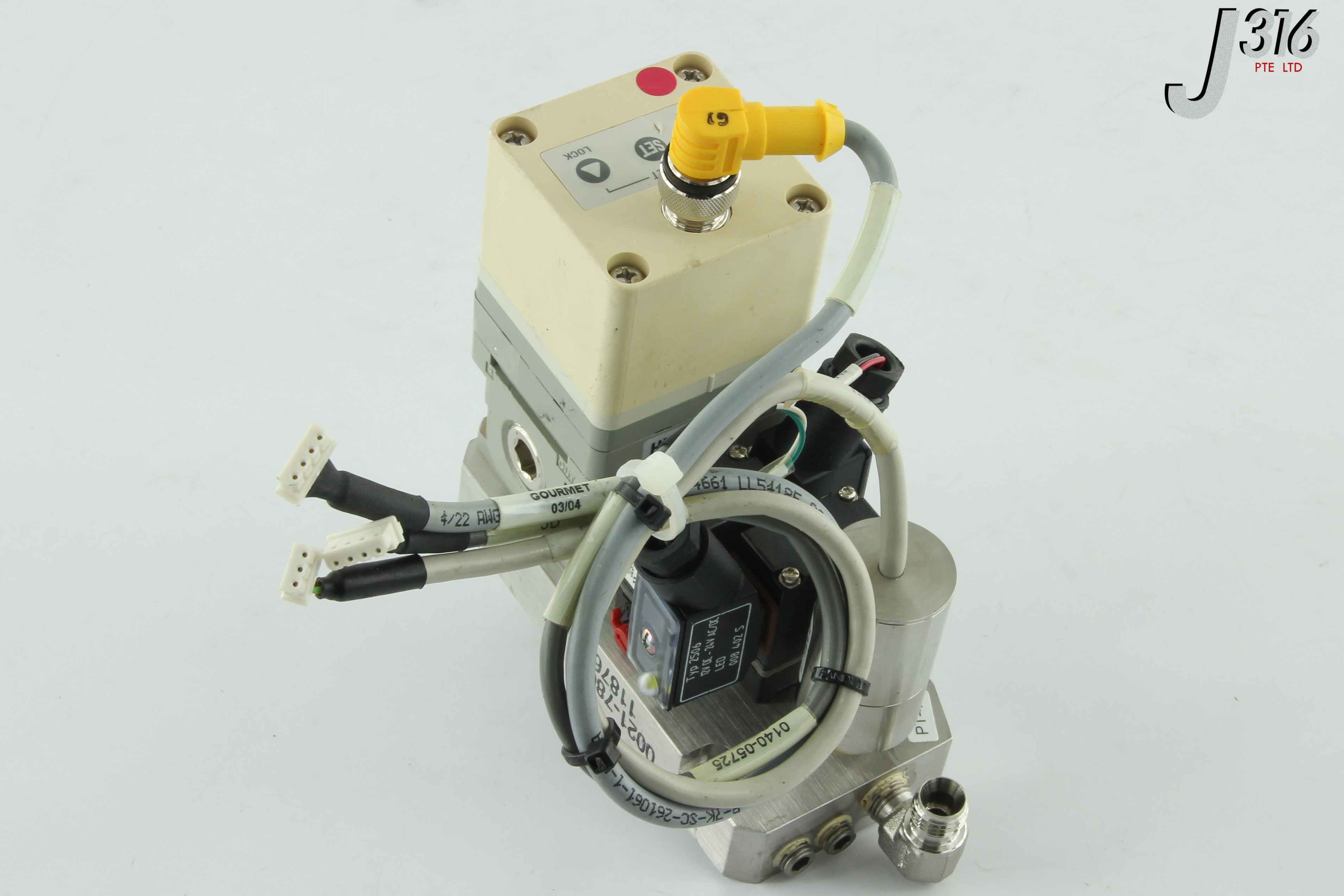 5313 APPLIED MATERIALS MANIFOLD 2 SERIAS VALVE, UPA ASSY 0021